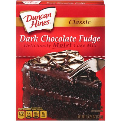 Duncan Hines Classic Cake Mix, Dark Chocolate Fudge, 15.25 Ounce