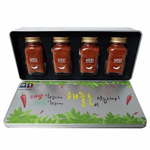 Korean Red Chili Flakes Powder - 50g x 4 bottles Medium Hot Halal Kfoods Gochugaru [태양초 고춧가루]