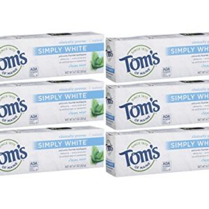 Tom's of Maine Simply White Natural Toothpaste, Whitening Toothpaste, Natural Toothpaste, Clean Mint, 4.7 Ounce, 6-Pack
