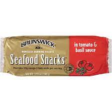 Brunswick Boneless Herring Fillets In Tomato & Basil Sauce Seafood Snacks, 3.53 Ounce Tins