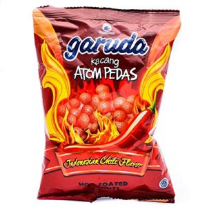 Garuda Food Kacang Atom Pedas - Spicy Coated Peanuts , 3.52 Oz